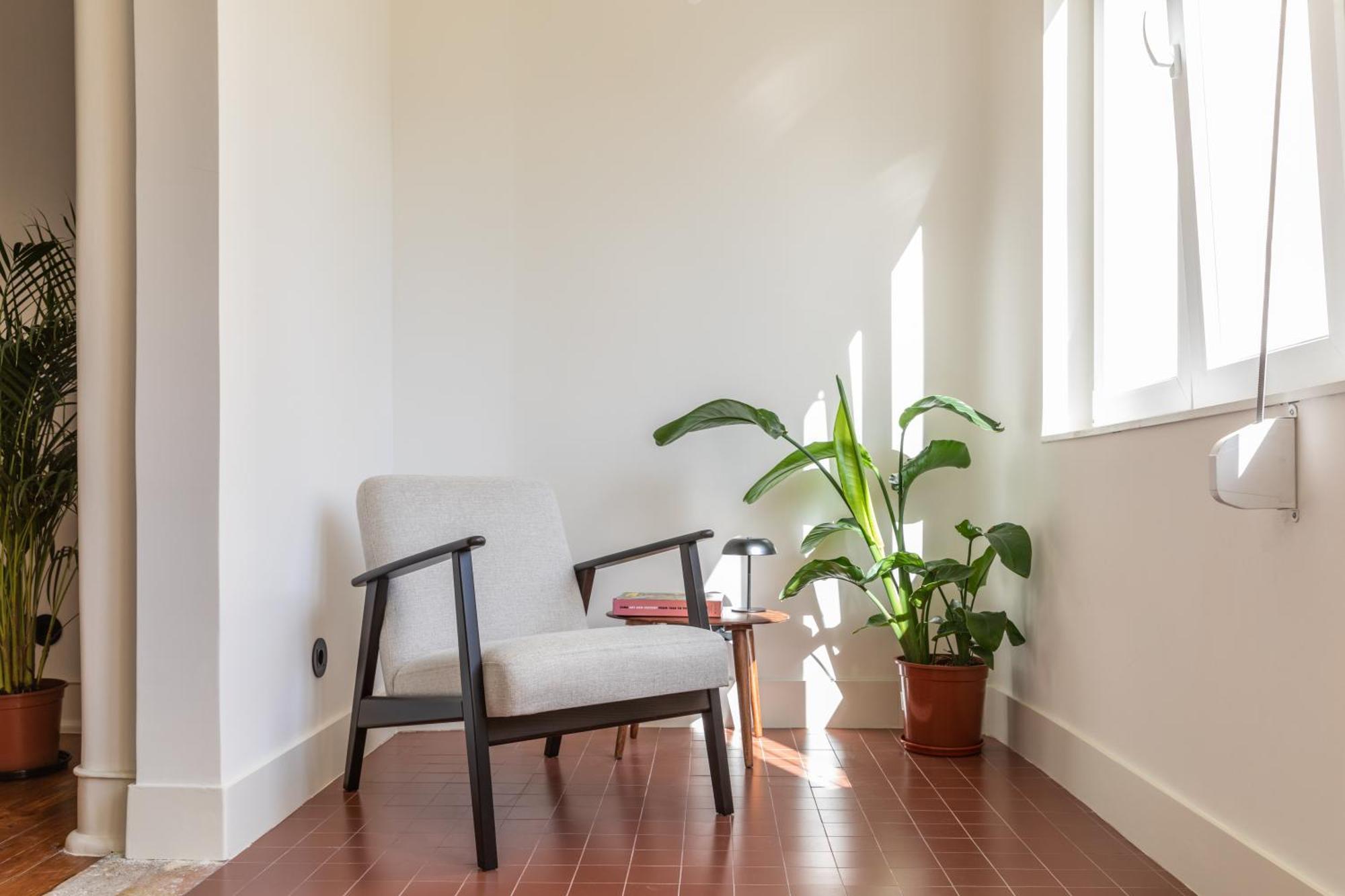 Alvalade 58 - Charming 2 Bedroom Apartment With Ac Near The Airport And City Center Lisboa المظهر الخارجي الصورة