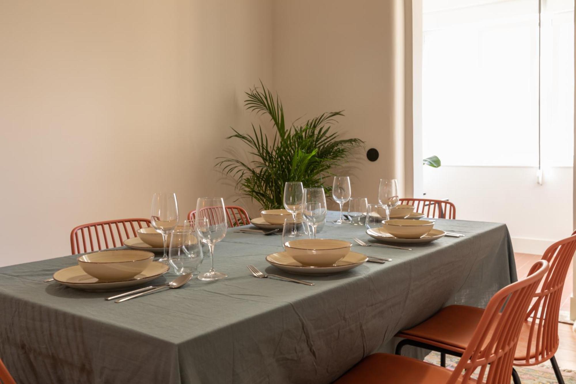 Alvalade 58 - Charming 2 Bedroom Apartment With Ac Near The Airport And City Center Lisboa المظهر الخارجي الصورة